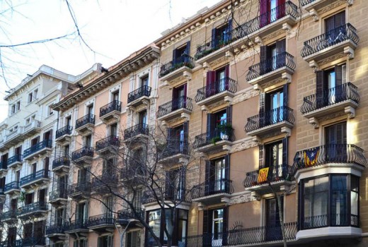 Sale - Piso -
Barcelona