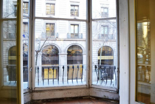 Sale - Piso -
Barcelona