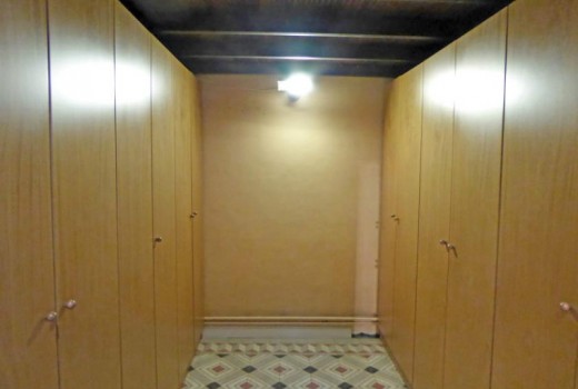 Sale - Piso -
Barcelona