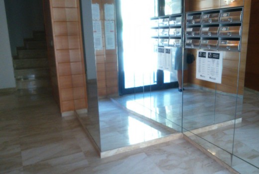 Venta - Piso -
Coma Ruga