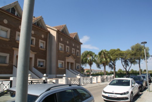 Sale - Adosado -
Calafell