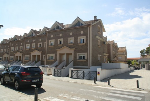 Sale - Adosado -
Calafell