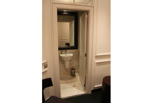 Sale - Piso -
Barcelona