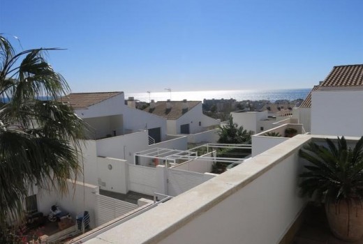 Sale - Chalet -
Calafell