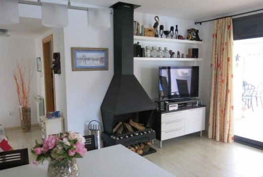 Sale - Chalet -
Calafell