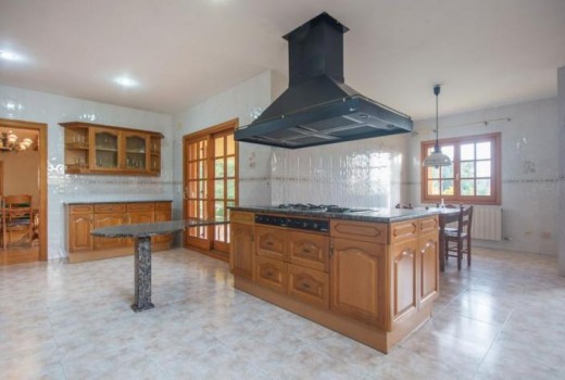 Sale - Chalet -
Calafell