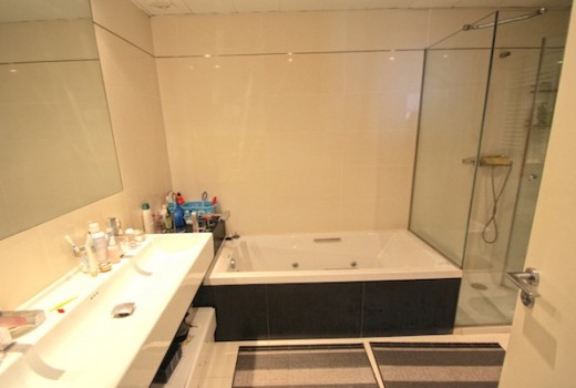 Sale - Piso -
Barcelona