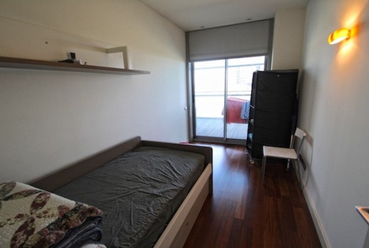 Sale - Piso -
Barcelona