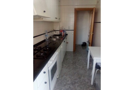 Sale - Piso -
Barcelona