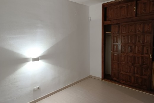 Sale - Piso -
Calafell