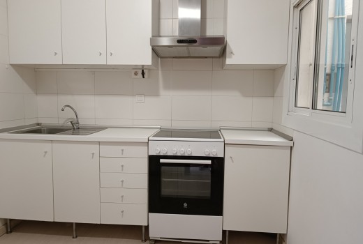 Sale - Piso -
Calafell