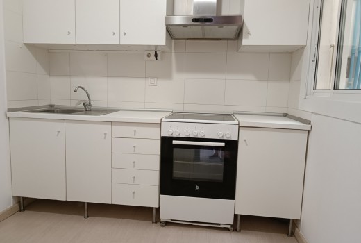 Sale - Piso -
Calafell