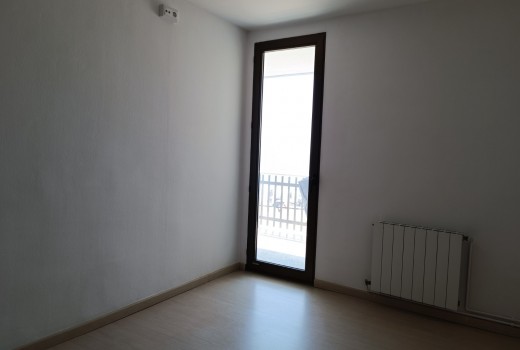 Sale - Piso -
Calafell