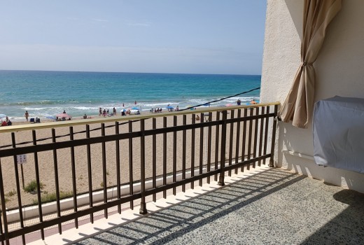 Sale - Piso -
Calafell