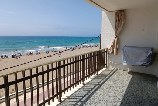 Sale - Piso -
Calafell