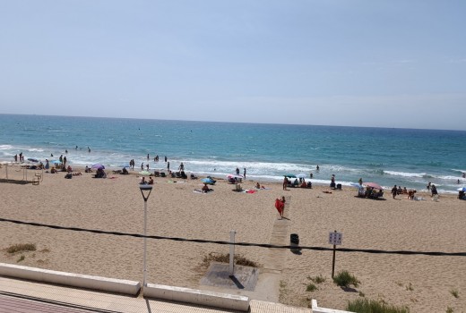 Sale - Piso -
Calafell