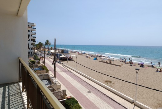 Sale - Piso -
Calafell