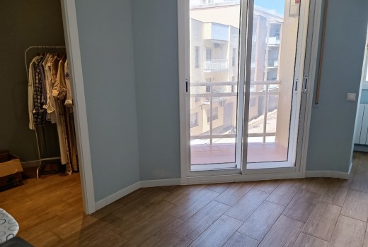 Продажа - Piso -
Miami Playa