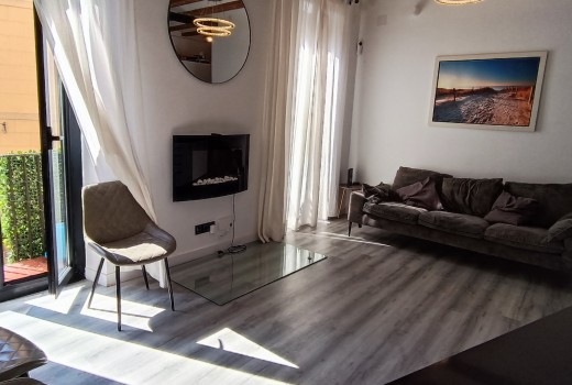 Sale - Piso -
Barcelona - El Gòtic