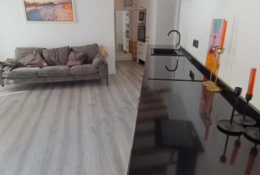 Sale - Piso -
Barcelona - El Gòtic