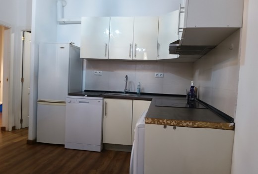 Sale - Piso -
Barcelona - El Gòtic