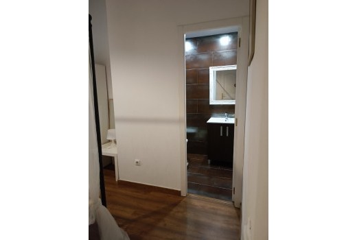 Sale - Piso -
Barcelona - El Gòtic