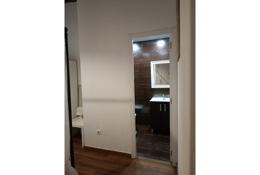 Sale - Piso -
Barcelona - El Gòtic