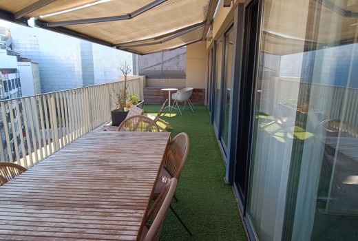 Alquiler - Edificio  -
Barcelona - Eixample