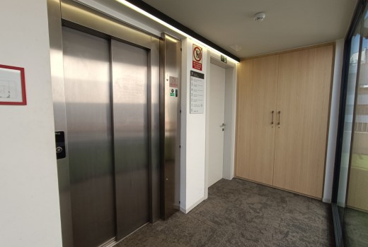 Alquiler - Edificio  -
Barcelona - Eixample