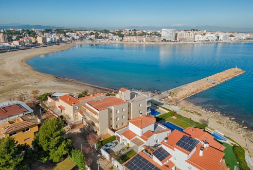 Sale - Chalet -
Roses, Empuriabrava, L'Escala - 1