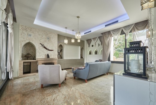 Sale - Chalet -
Cunit
