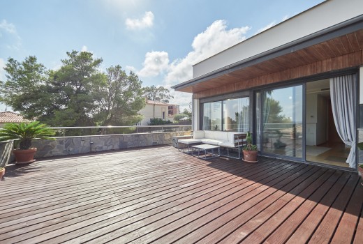 Sale - Chalet -
Cunit