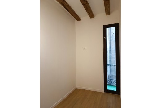 Sale - Piso -
Barcelona - Sant pere - Santa Caterina i la Ribera