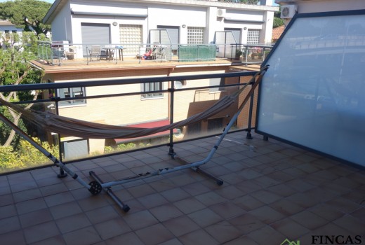 Venta - Adosado -
Gava