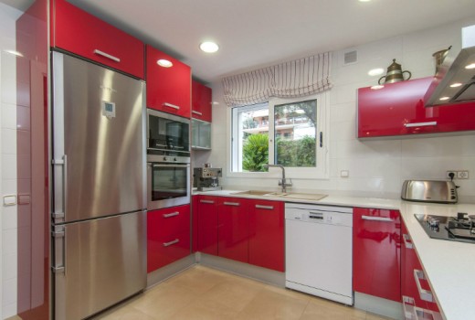 Sale - Chalet -
Castelldefels