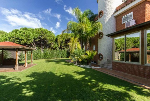 Sale - Chalet -
Gava