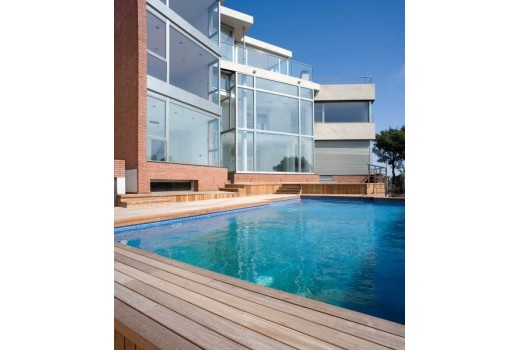 Sale - Chalet -
Castelldefels